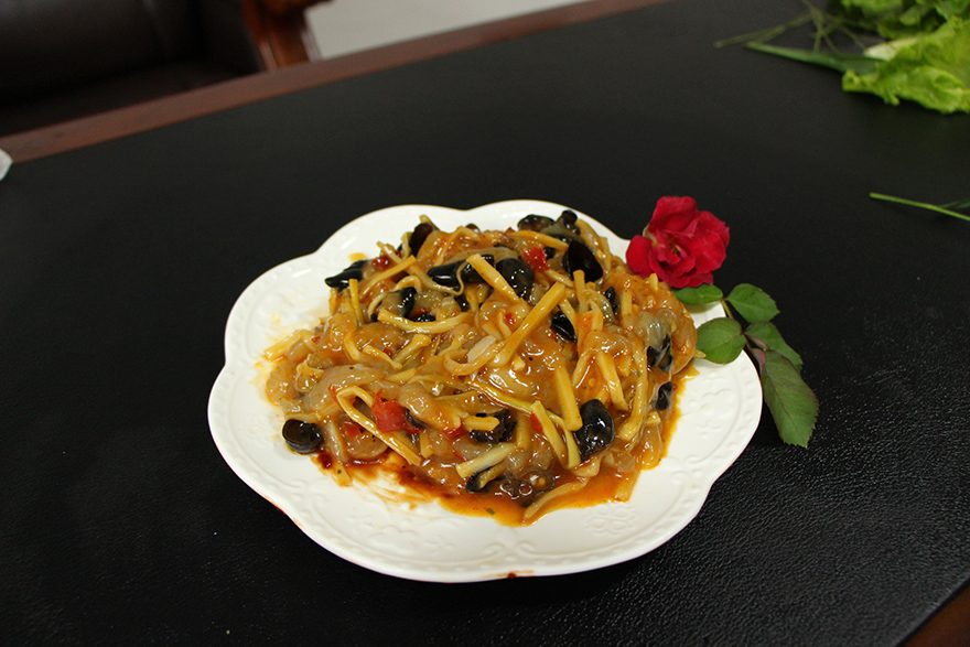 魚(yú)香肉絲1.jpg